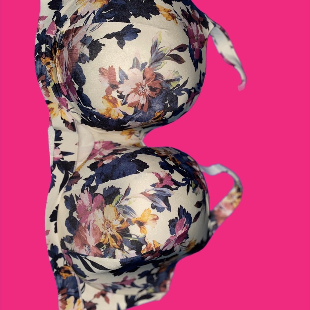 Cacique Bra floral print 46G underwire 4 Hook and eye connection